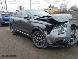 2019 Lincoln Nautilus Reserve with VIN 2LMPJ8L93KBL42922, listed as a IAAI auction lot 41202130 with 45,883 mi miles. Bid and sale history available at carsss.com. Image 1.