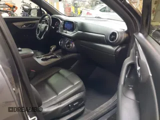 2021 Chevrolet Blazer LT with VIN 3GNKBJR43MS521587, listed as a IAAI auction lot 41176769 with 48,591 mi miles and . Bid and sale history available at DreamBid. Image 5.