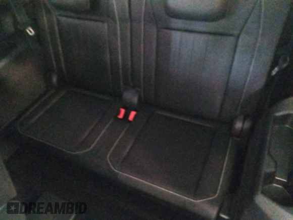 2024 Volkswagen Tiguan SE with VIN 3VV3B7AX8RM108454, listed as a IAAI auction lot 42793135 with 34,423 mi miles and . Bid and sale history available at DreamBid. Image 30.