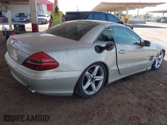 2003 Mercedes-Benz SL 500 with VIN WDBSK75F53F008054, listed as a IAAI auction lot 42506066 with Not provided miles and . Bid and sale history available at DreamBid. Image 4.