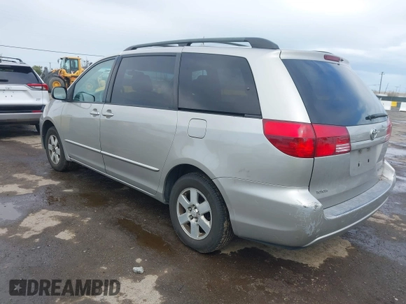 2005 Toyota Sienna CE with VIN 5TDZA23C55S264700, listed as a IAAI auction lot 41878179 with 293,934 mi miles. Bid and sale history available at carsss.com. Image 3.