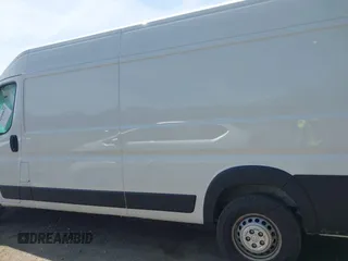 2025 Ram ProMaster Cargo Tradesman with VIN 3C6MRVJG5SE509714, listed as a IAAI auction lot 42140822 with Not Provided miles and . Bid and sale history available at DreamBid. Image 13.