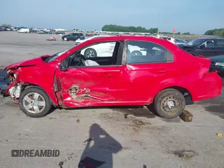 2009 Chevrolet Aveo 1LT with VIN KL1TD56E79B665441, listed as a IAAI auction lot 42507588 with 110,210 mi miles and . Bid and sale history available at DreamBid. Image 14.