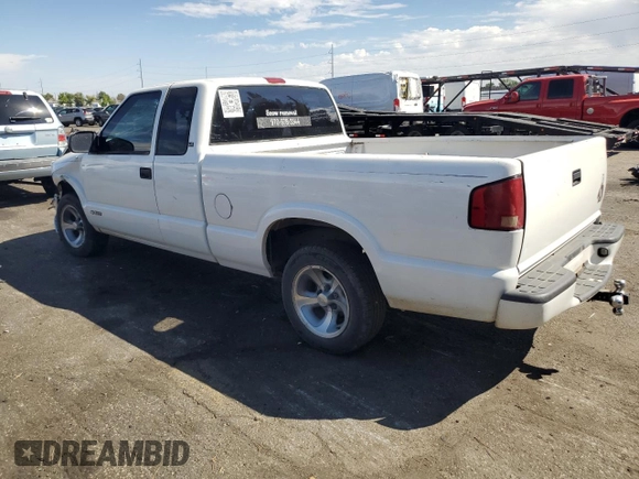 2001 Chevrolet S-10 LS with VIN 1GCCS19531K129710, listed as a Copart auction lot 69585404 with 163,904 mi miles and Salvage Title. Bid and sale history available at DreamBid. Image 2.