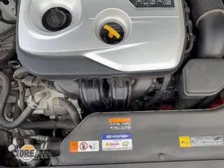 2017 Hyundai Sonata Limited with VIN KMHE34L31HA071512, listed as a Copart auction lot 87084645 with 22,959 mi miles and Salvage title. Bid and sale history available at DreamBid. Image 11.