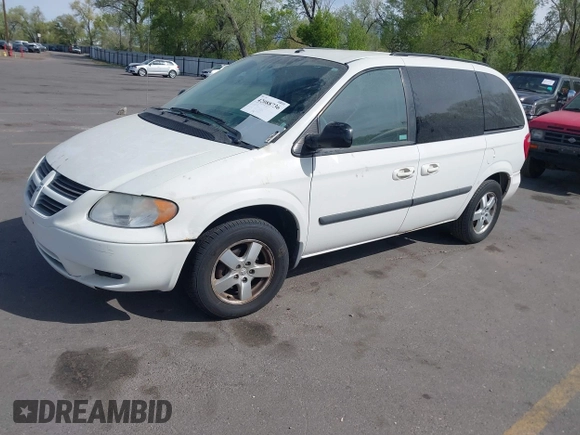 2006 Dodge Caravan SXT with VIN 1D4GP45R96B728828, listed as a IAAI auction lot 42088736 with 138,028 mi miles and . Bid and sale history available at DreamBid. Image 2.