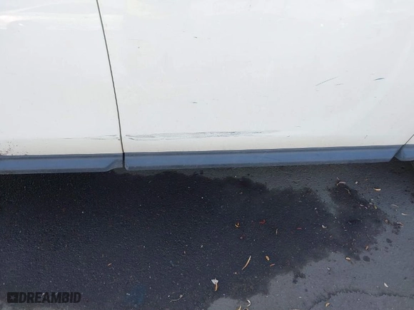 2018 Nissan Pathfinder SV with VIN 5N1DR2MM0JC606426, listed as a IAAI auction lot 41377783 with 173,419 mi miles. Bid and sale history available at carsss.com. Image 6.