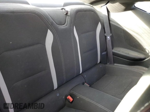 2019 Chevrolet Camaro 1SS z VIN 1G1FE1R73K0112188, wystawiony jako Copart lot #87231554 z przebiegiem Nie podano mil oraz Szkoda całkowita • Salvage title. Historia ofert i sprzedaży dostępna na DreamBid. Obrazek 10.