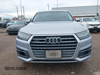 2019 Audi Q7 Premium Plus with VIN WA1LHAF74KD041639, listed as a IAAI auction lot 42369751 with 69,103 mi miles and . Bid and sale history available at DreamBid. Image 12.