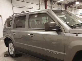 2014 Jeep Patriot Limited with VIN 1C4NJRCBXED546471, listed as a IAAI auction lot 41744915 with 113,691 mi miles and . Bid and sale history available at DreamBid. Image 13.