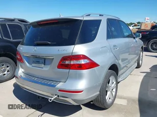 2012 Mercedes-Benz M 350 with VIN 4JGDA5HB4CA061749, listed as a IAAI auction lot 42312603 with 172,246 mi miles and . Bid and sale history available at DreamBid. Image 4.