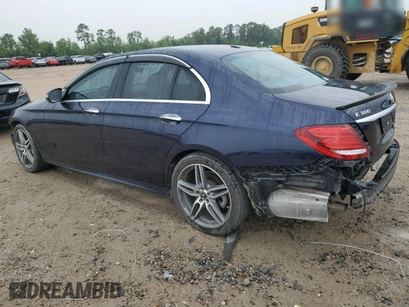 2017 Mercedes-Benz E 300 Luxury z VIN WDDZF4JB1HA289107, wystawiony jako Copart lot #53529655 z przebiegiem 63 217 mil mil oraz Szkoda całkowita • Salvage title. Historia ofert i sprzedaży dostępna na DreamBid. Obrazek 2.