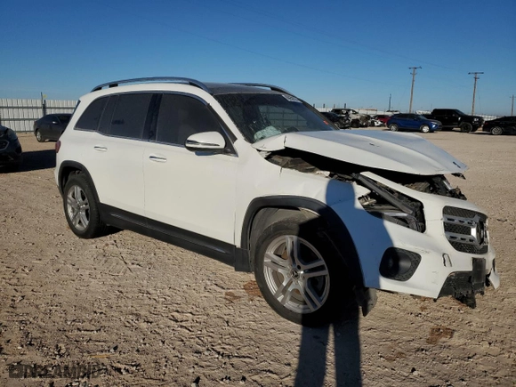 2021 Mercedes-Benz GLB with VIN W1N4M4GB0MW101085, listed as a Copart auction lot 86652074 with 93,919 mi miles and Salvage Title. Bid and sale history available at carsss.com. Image 4.
