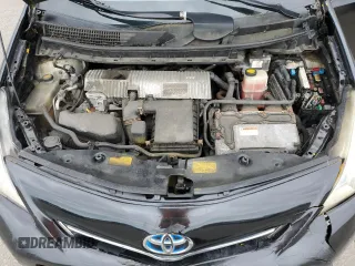 2014 Toyota Prius Two with VIN JTDZN3EU4E3304220, listed as a Copart auction lot 56043965 with 453,091 mi miles and Clean Title. Bid and sale history available at DreamBid. Image 11.