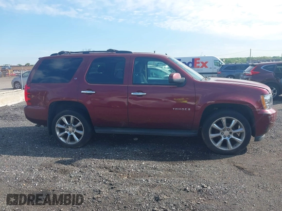 2009 Chevrolet Tahoe 2LT z VIN 1GNFK23079R138145, wystawiony jako IAAI lot #42109914 z przebiegiem 211 063 mil mil oraz . Historia ofert i sprzedaży dostępna na DreamBid. Obrazek 13.