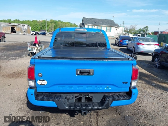 2021 Toyota Tacoma SR z VIN 3TYCZ5AN7MT008274, wystawiony jako IAAI lot #42091508 z przebiegiem 59 371 mil mil oraz . Historia ofert i sprzedaży dostępna na DreamBid. Obrazek 17.