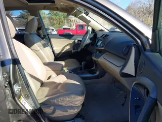 2009 Toyota RAV4 Ltd with VIN JTMBK31V395082689, listed as a IAAI auction lot 41509011 with 178,461 mi miles. Bid and sale history available at carsss.com. Image 5.