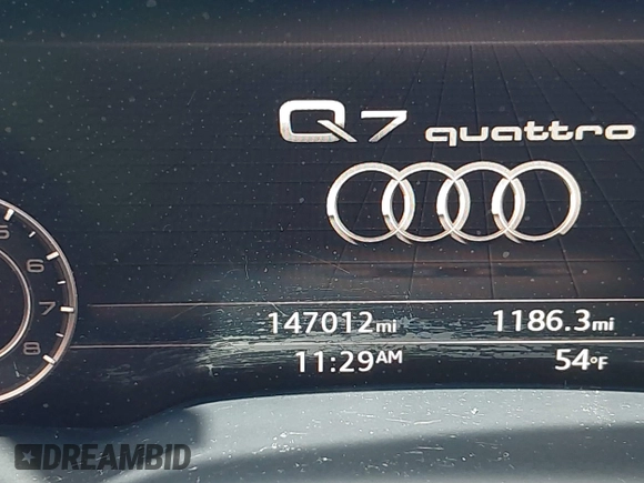 2017 Audi Q7 Premium Plus z VIN WA1LAAF79HD017057, wystawiony jako IAAI lot #42291829 z przebiegiem 147 012 mil mil oraz . Historia ofert i sprzedaży dostępna na DreamBid. Obrazek 15.