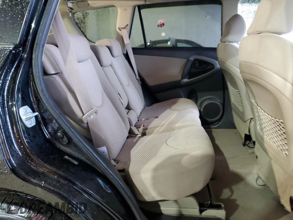 2007 Toyota RAV4 Limited z VIN JTMZD31V175072782, wystawiony jako Copart lot #47627925 z przebiegiem 108 675 mil mil oraz Szkoda całkowita • Salvage title. Historia ofert i sprzedaży dostępna na DreamBid. Obrazek 11.