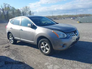2013 Nissan Rogue SL z VIN JN8AS5MV1DW610837, wystawiony jako IAAI lot #42048599 z przebiegiem 251 974 mil mil oraz . Historia ofert i sprzedaży dostępna na DreamBid. Obrazek 1.