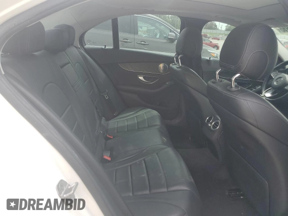 2015 Mercedes-Benz C 300 Luxury with VIN 55SWF4KB2FU093109, listed as a Copart auction lot 56883575 with 117,687 mi miles and Salvage title. Bid and sale history available at DreamBid. Image 10.