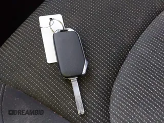 2021 Kia Forte LXS z VIN 3KPF24AD6ME323317, wystawiony jako IAAI lot #42110865 z przebiegiem 86 134 mil mil oraz . Historia ofert i sprzedaży dostępna na DreamBid. Obrazek 11.