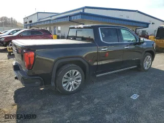 2022 GMC Sierra 1500 Limited Denali with VIN 1GTU9FET0NZ108635, listed as a Copart auction lot 78427794 with 82,611 mi miles and Salvage Title. Bid and sale history available at carsss.com. Image 3.