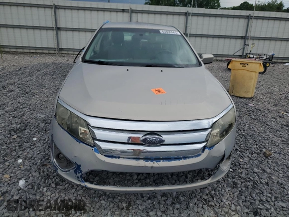 2010 Ford Fusion SE with VIN 3FAHP0HG5AR367547, listed as a Copart auction lot 60896965 with 136,589 mi miles and Salvage title. Bid and sale history available at DreamBid. Image 5.