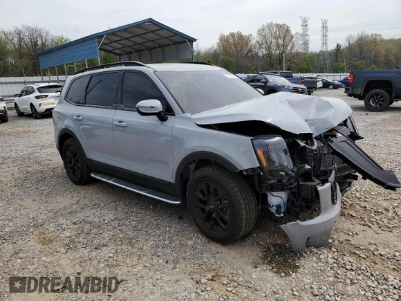 2024 Kia Telluride SX Prestige X-Pro with VIN 5XYP5DGC5RG454937, listed as a Copart auction lot 50768525 with 4,389 mi miles and Salvage title. Bid and sale history available at DreamBid. Image 4.