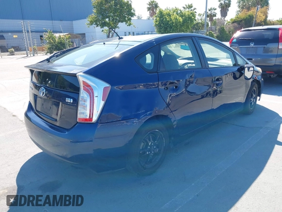 2012 Toyota Prius One z VIN JTDKN3DUXC1606235, wystawiony jako IAAI lot #42379298 z przebiegiem 169 332 mil mil oraz . Historia ofert i sprzedaży dostępna na DreamBid. Obrazek 4.