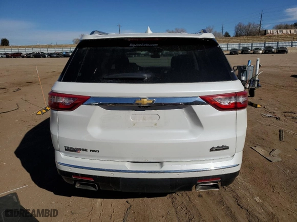 2021 Chevrolet Traverse High Country with VIN 1GNEVNKW5MJ229450, listed as a Copart auction lot 44260125 with 61,114 mi miles and Salvage Title. Bid and sale history available at carsss.com. Image 6.