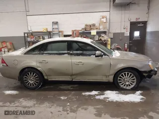 2006 Mercury Montego Premier with VIN 1MEHM43176G619499, listed as a IAAI auction lot 41270506 with 233,119 mi miles. Bid and sale history available at carsss.com. Image 14.