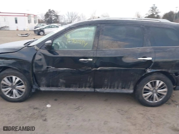 2019 Nissan Pathfinder S with VIN 5N1DR2MM4KC608620, listed as a IAAI auction lot 41406894 with NaN miles. Bid and sale history available at carsss.com. Image 14.