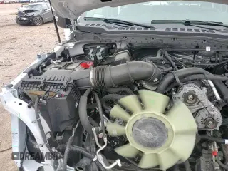 2024 Ford F-250 XL z VIN 1FT7W2BA6RED76961, wystawiony jako Copart lot #81411705 z przebiegiem 3 553 mil mil oraz Szkoda całkowita • Salvage title. Historia ofert i sprzedaży dostępna na DreamBid. Obrazek 13.