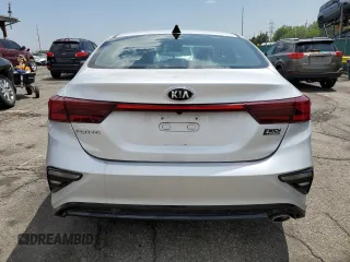 2021 Kia Forte LXS z VIN 3KPF24AD1ME334550, wystawiony jako Copart lot #58442565 z przebiegiem 63 556 mil mil oraz Szkoda całkowita • Salvage title. Historia ofert i sprzedaży dostępna na DreamBid. Obrazek 6.