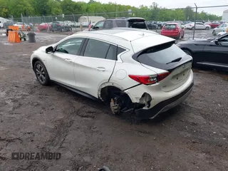2018 Infiniti QX30 Luxury с VIN SJKCH5CR2JA044183, выставлен на аукционе IAAI как лот 42271372 с пробегом 58 310 миль миль и . История ставок и продаж доступна на DreamBid. Изображение 3.