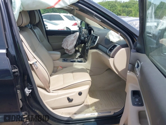 2017 Jeep Grand Cherokee Overland z VIN 1C4RJFCG4HC662884, wystawiony jako IAAI lot #42172826 z przebiegiem 79 305 mil mil oraz . Historia ofert i sprzedaży dostępna na DreamBid. Obrazek 5.