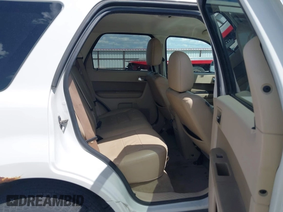 2011 Ford Escape Limited z VIN 1FMCU0EG4BKA38230, wystawiony jako IAAI lot #42274723 z przebiegiem 181 000 mil mil oraz . Historia ofert i sprzedaży dostępna na DreamBid. Obrazek 8.