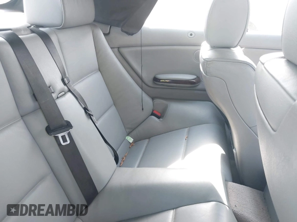 2002 BMW 3 Series 330Ci with VIN WBABS53492JU92293, listed as a IAAI auction lot 42124178 with 202,711 mi miles and . Bid and sale history available at DreamBid. Image 8.