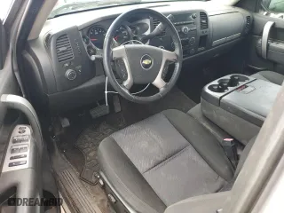 2011 Chevrolet Silverado 1500 LT with VIN 1GCRKSE33BZ125184, listed as a Copart auction lot 54854925 with 201,029 mi miles and Clean Title. Bid and sale history available at carsss.com. Image 8.