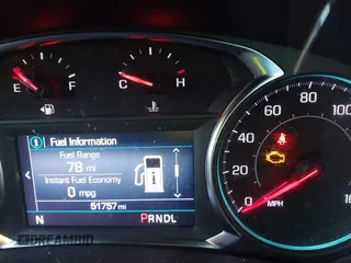 2022 Chevrolet Equinox LS z VIN 3GNAXHEV5NS207459, wystawiony jako IAAI lot #42044549 z przebiegiem 51 757 mil mil oraz . Historia ofert i sprzedaży dostępna na DreamBid. Obrazek 16.