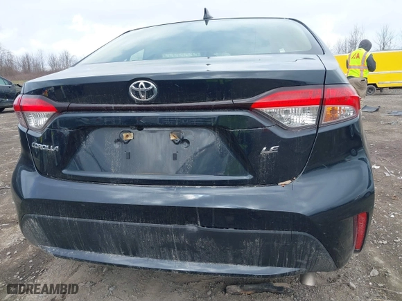 2020 Toyota Corolla LE with VIN JTDEPRAE6LJ059732, listed as a IAAI auction lot 41877377 with 70,015 mi miles. Bid and sale history available at carsss.com. Image 17.