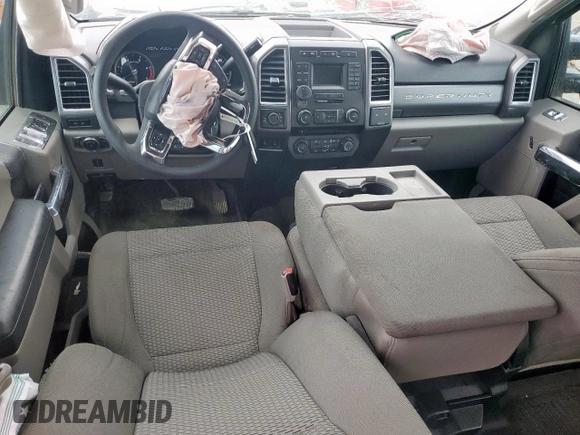 2017 Ford F-250 Lariat with VIN 1FT7W2BT8HED31603, listed as a Copart auction lot 62475025 with 105,293 mi miles and Salvage title. Bid and sale history available at DreamBid. Image 8.
