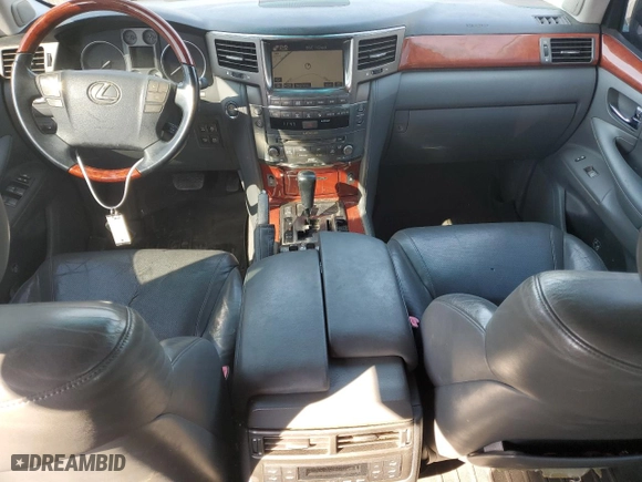 2008 Lexus LX 570 with VIN JTJHY00W284003001, listed as a Copart auction lot 77850924 with 280,052 mi miles and Clean Title. Bid and sale history available at carsss.com. Image 8.