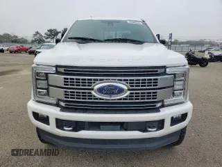 2019 Ford F-350 XL with VIN 1FT8W3BTXKEC66092, listed as a Copart auction lot 48580235 with 81,443 mi miles and Salvage Title. Bid and sale history available at DreamBid. Image 5.