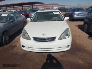 2005 Lexus ES 330 with VIN JTHBA30G555073149, listed as a IAAI auction lot 41508383 with 146,550 mi miles. Bid and sale history available at carsss.com. Image 6.