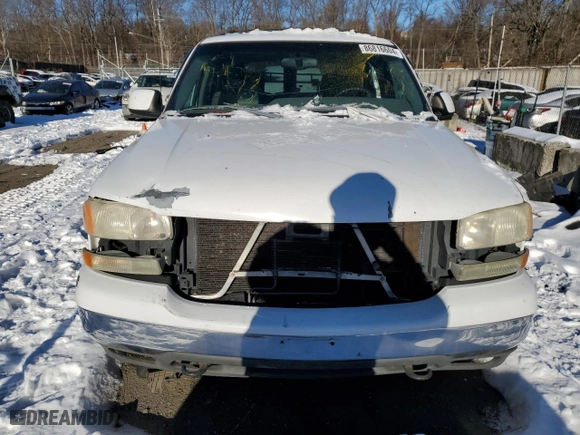 2002 GMC Yukon SLT with VIN 1GKEC13Z72R211065, listed as a Copart auction lot 86816604 with 0 mi miles and Salvage Title. Bid and sale history available at carsss.com. Image 5.