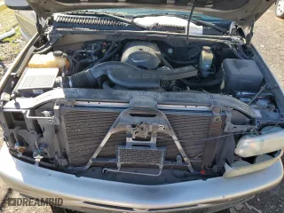 2002 Chevrolet Tahoe LT with VIN 1GNEC13Z72R201512, listed as a Copart auction lot 87957605 with 268,626 mi miles and Salvage Title. Bid and sale history available at carsss.com. Image 11.