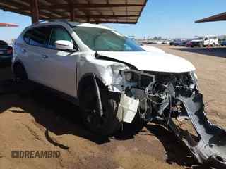 2016 Nissan Rogue SV with VIN KNMAT2MV0GP709770, listed as a IAAI auction lot 41676460 with 116,497 mi miles. Bid and sale history available at carsss.com. Image 1.