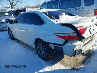 2017 Toyota Camry XLE z VIN 4T1BF1FK5HU743856, wystawiony jako IAAI lot #41297063 z przebiegiem 156 218 mil mil oraz . Historia ofert i sprzedaży dostępna na DreamBid. Obrazek 3.